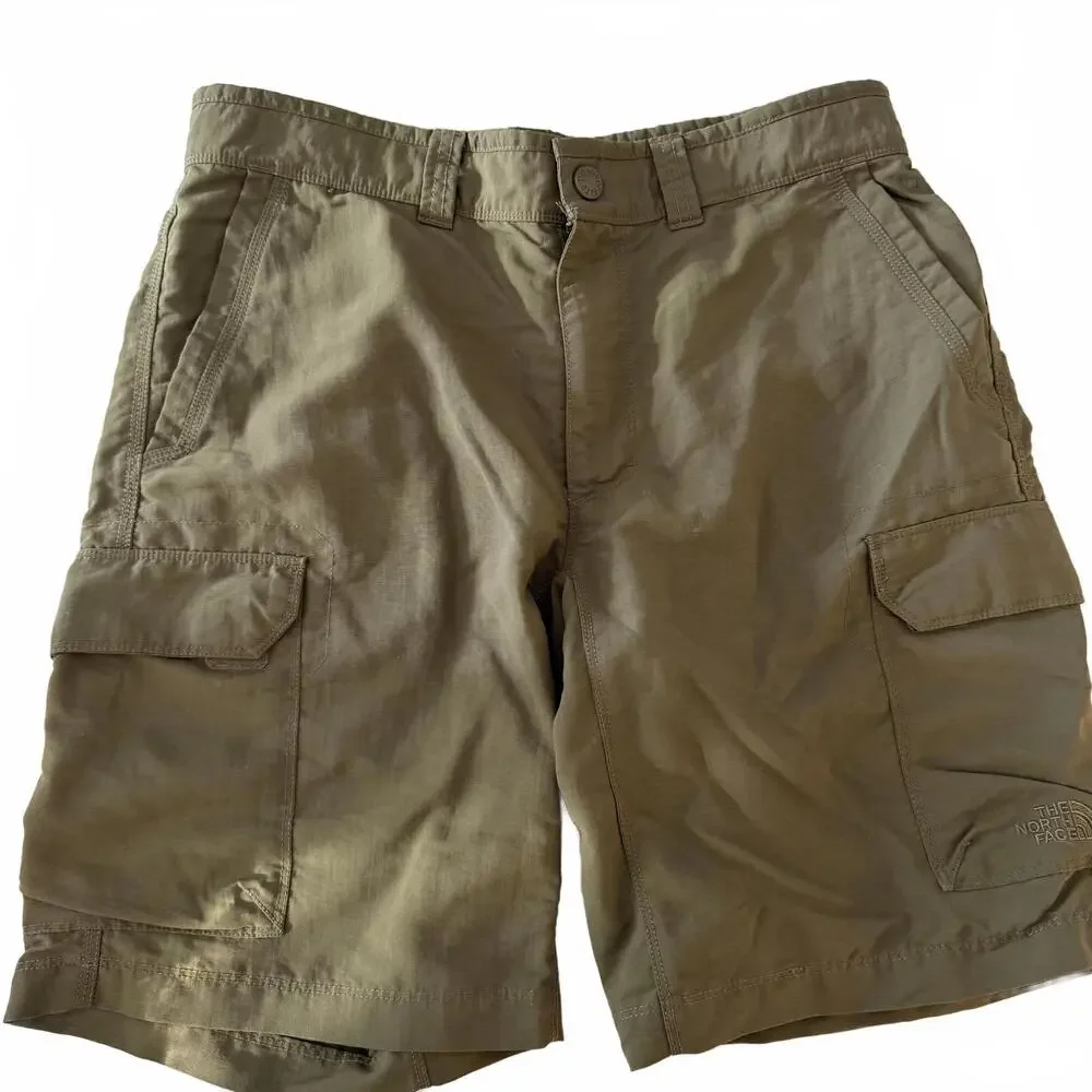 NORTH FACE Men's cargo‎ performance shorts Olive green 32 Waist. Hiking/Camping